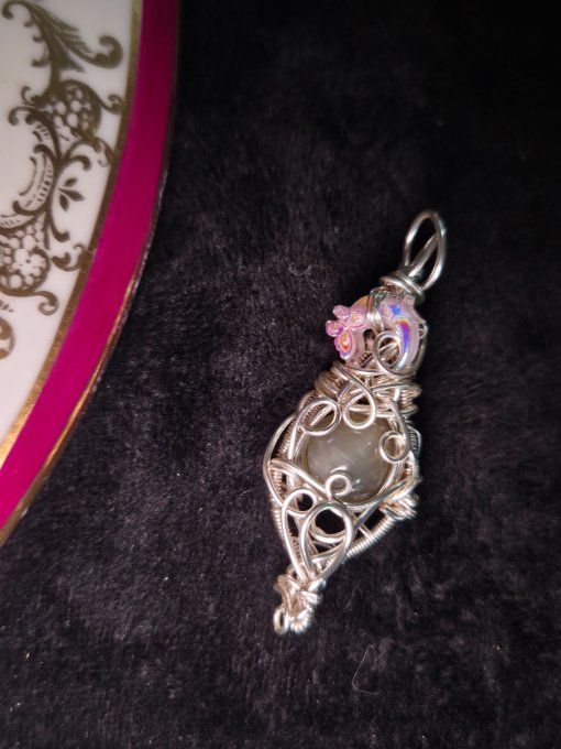 Pendentif en Scapolite – Protection , Deprime & chance 