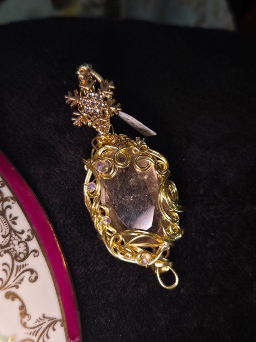 Légende d'hiver -Pendentif Quartz Rutile Or– Confiance Et Joie