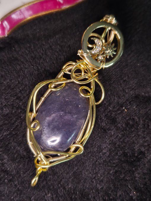 Pendentif Or Iolite (Cordierite) –✨ peurs profondes et anxieté 