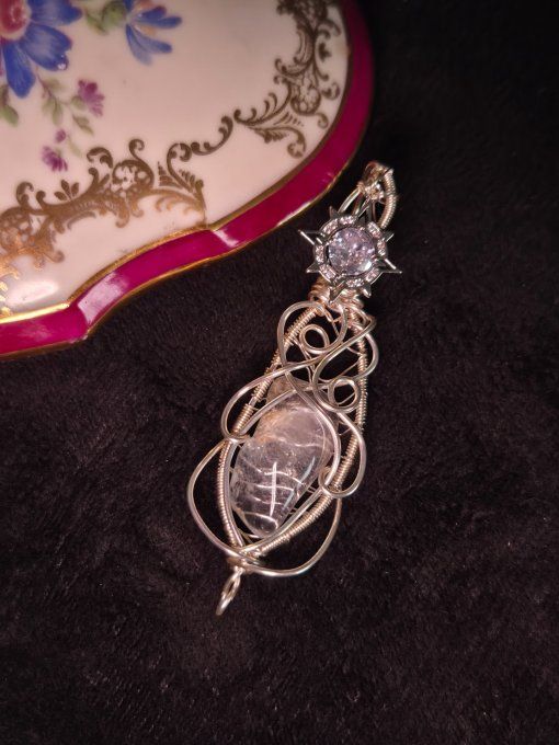 Pendentif Topaze bleu ✨ - pierre brut: apaisemeent et harmonie