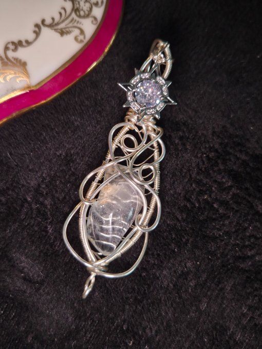 Pendentif Topaze bleu ✨ - pierre brut: apaisemeent et harmonie