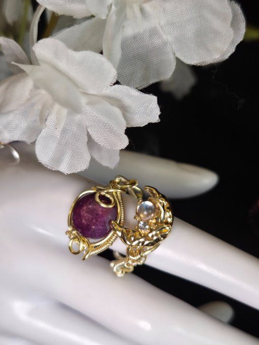 Bague Sugilite Lune  :Paix Intérieure &  Delivrance 
