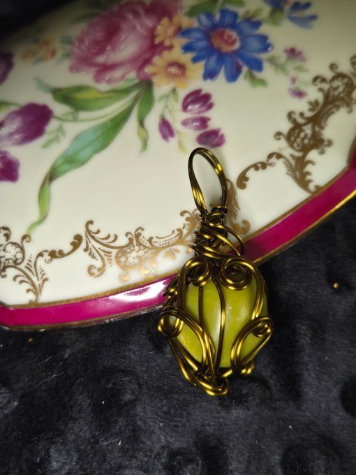 Pomme poison– Opale Verte- Prospérité et jeunesse 