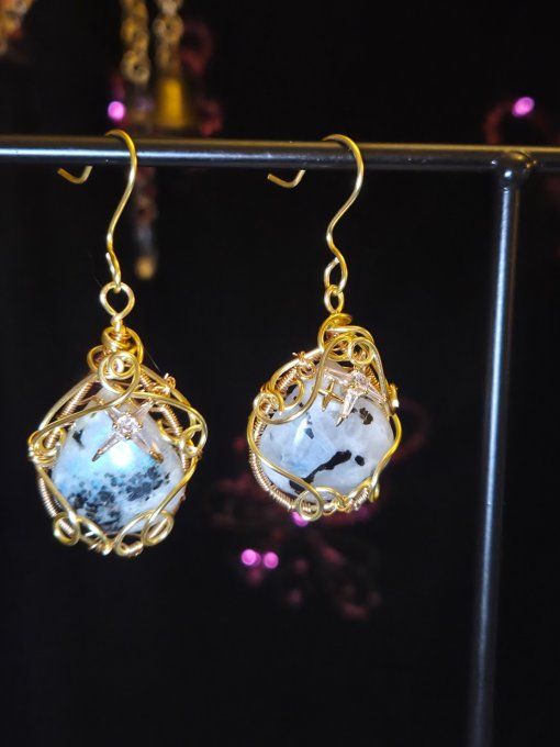 Boucle d’oreille or Pierre de lune ✨ Péristerite ✨  