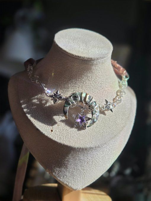 L'astre lunaire :Collier modulable Ormeau résiné 