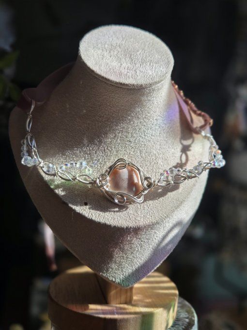 Collier Constellation De La Vierge – Scolécite Rose Naturelle  