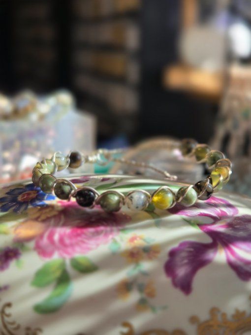 Bracelet Opale verte: prospérité et trésor 