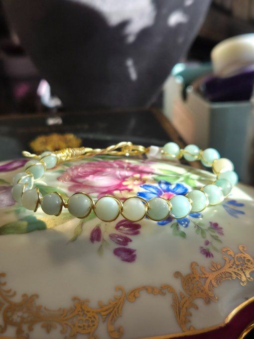 Bracelet en Amazonite : joie et espoir 