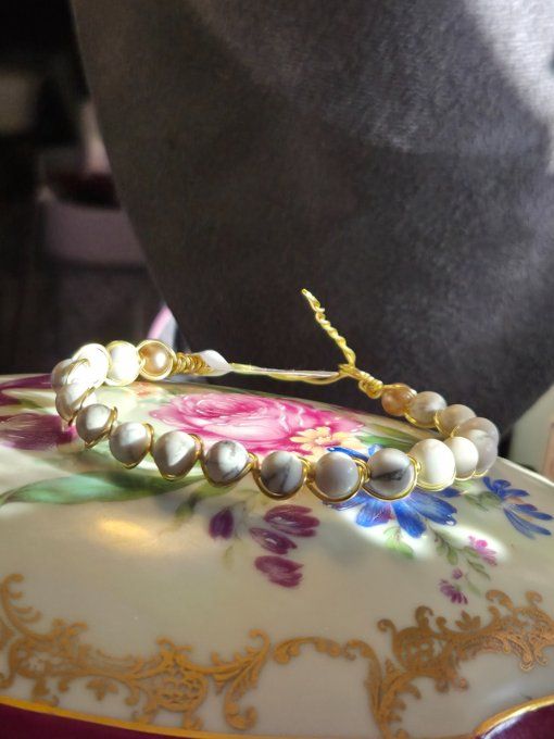 Bracelet Howlite – Calme, Relaxation Et Clarté Mentale     