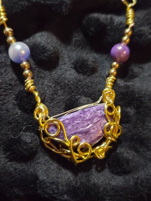 Collier or Charoite : Transformation et Libération ✨ - Copie