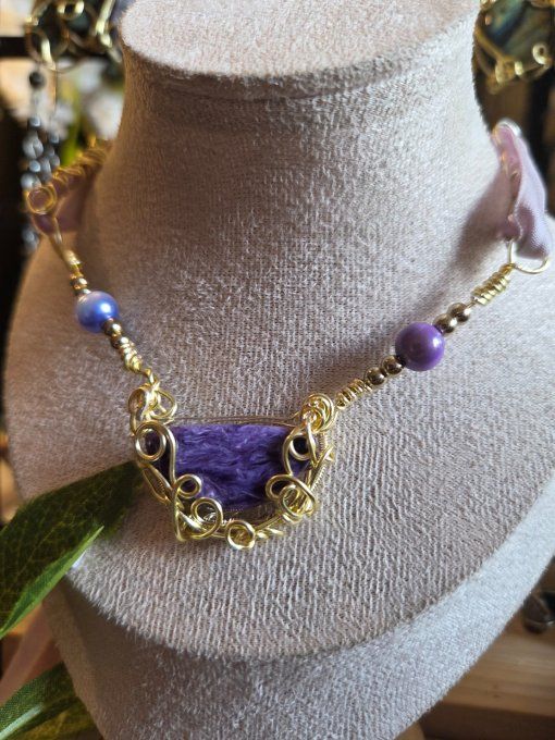 Collier or Charoite : Transformation et Libération ✨ 
