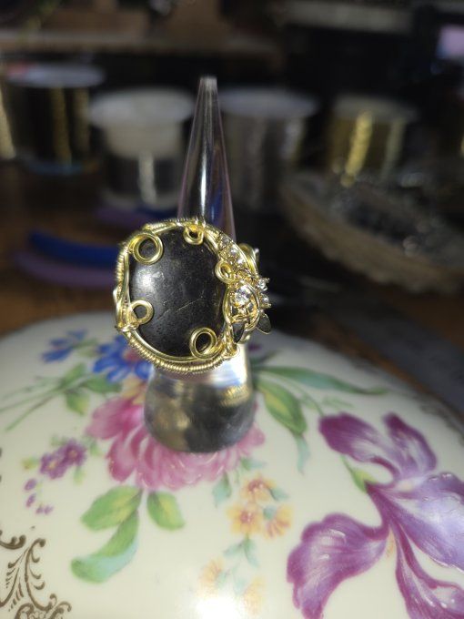 Bague ajustable  d’or Purpurite  – Liberté Intérieure  . - Copie