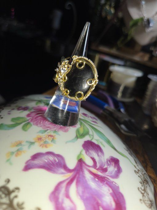 Bague ajustable  d’or Purpurite  – Liberté Intérieure  . - Copie