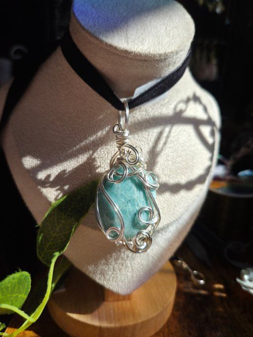  Pendentif Amazonite -Pomme poison -joie & Espoir.