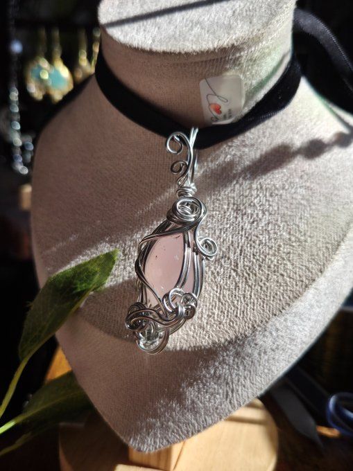 Pomme poison Agate Rose – Douceur & Amour 