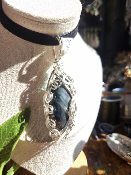 Pomme poison -Pendentif Oeil de Loup