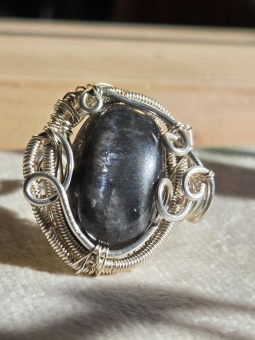 Bague Or Pierre de lune Noire- Hecatolite