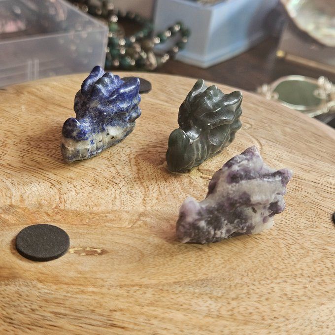 Mini tête de Dragon Européen 3 cm