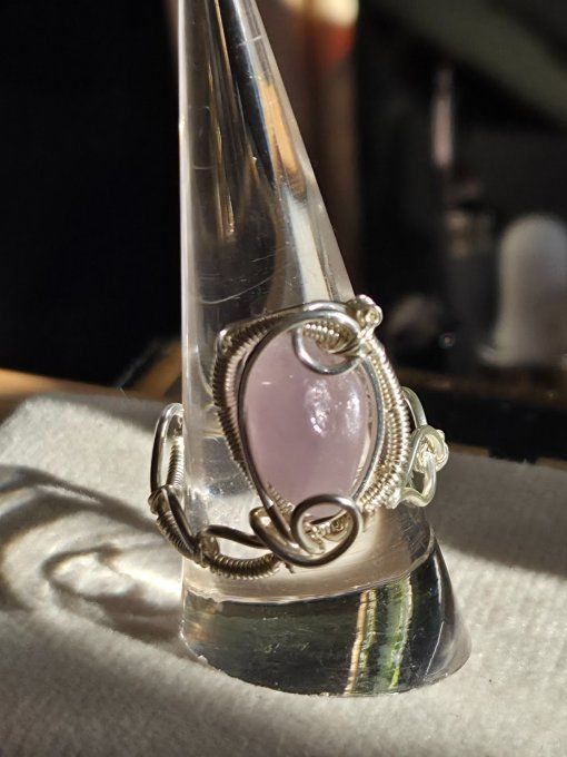 Bague  kunzite : amour & apaisement