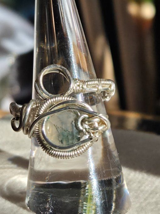 Bague agate mousse facetté 