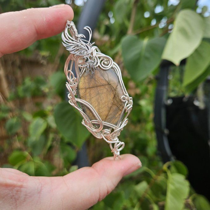 Labradorite jaune 