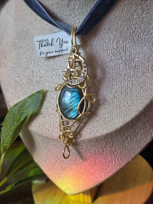Éclat de Labradorite bleu vert 