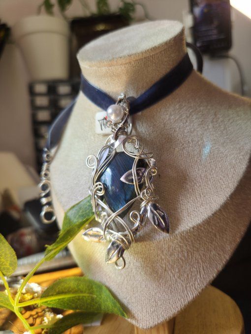 Pendentif argent Labradorite Bleue – Bijou De Protection Et D’Intuition     