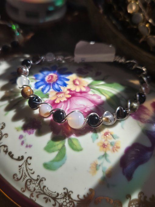 Bracelet  Daemon : anesthésie emotionnelle