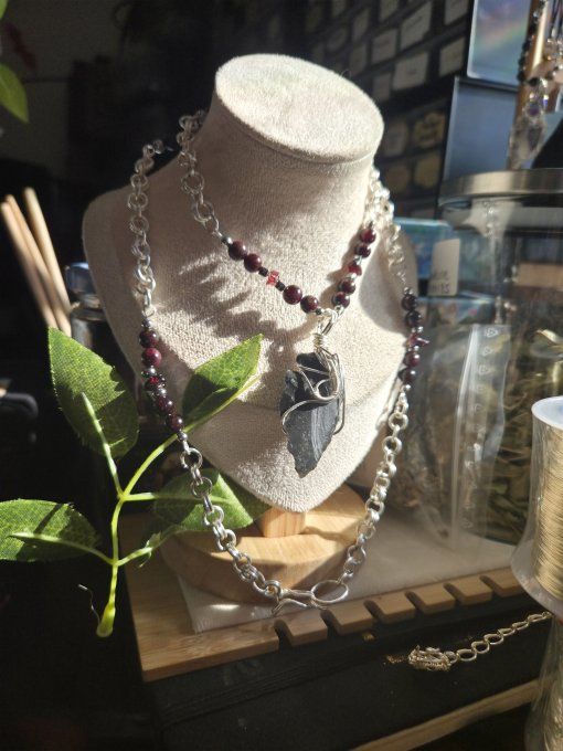 Collier grenat silex Hematite