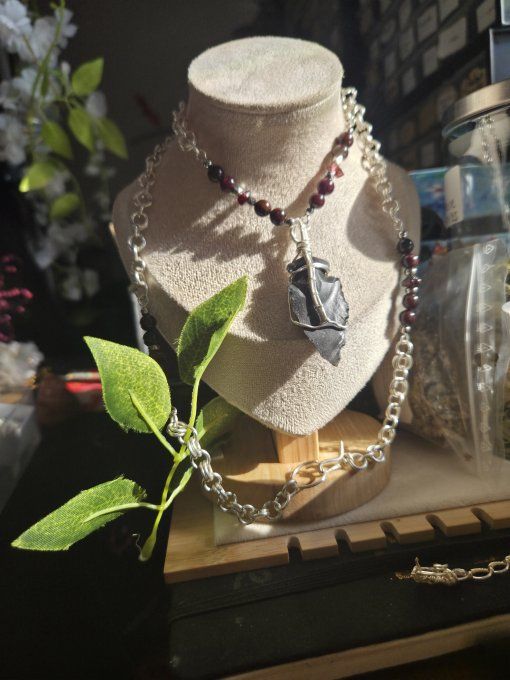 Collier grenat silex Hematite