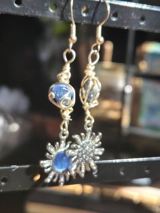 Boucle Saphir bleu brut