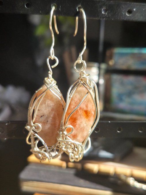 Boucles d’Oreilles Pierre de Soleil – Joie & Vitalité