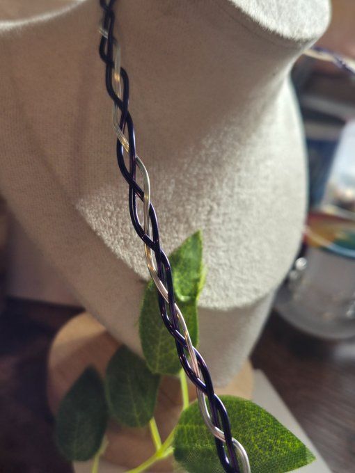 Collier tressé sautoir argent et violet