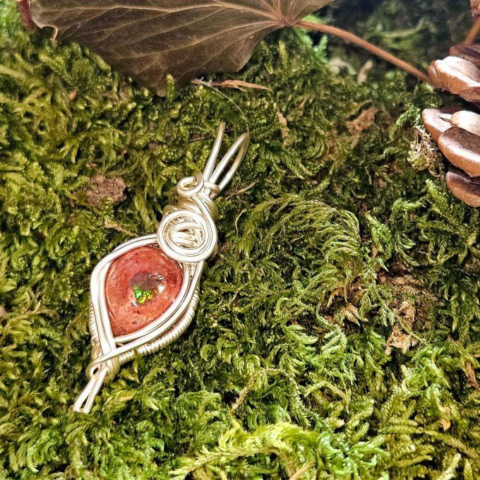 Opale de feu mexicaine ✨ Amulette 