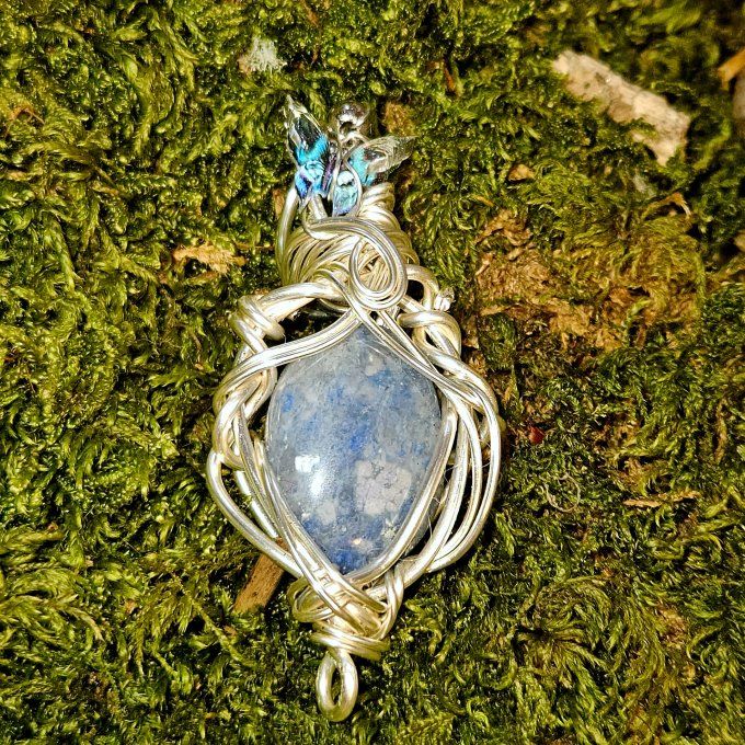 Aventurine bleu ,papillon du ciel 