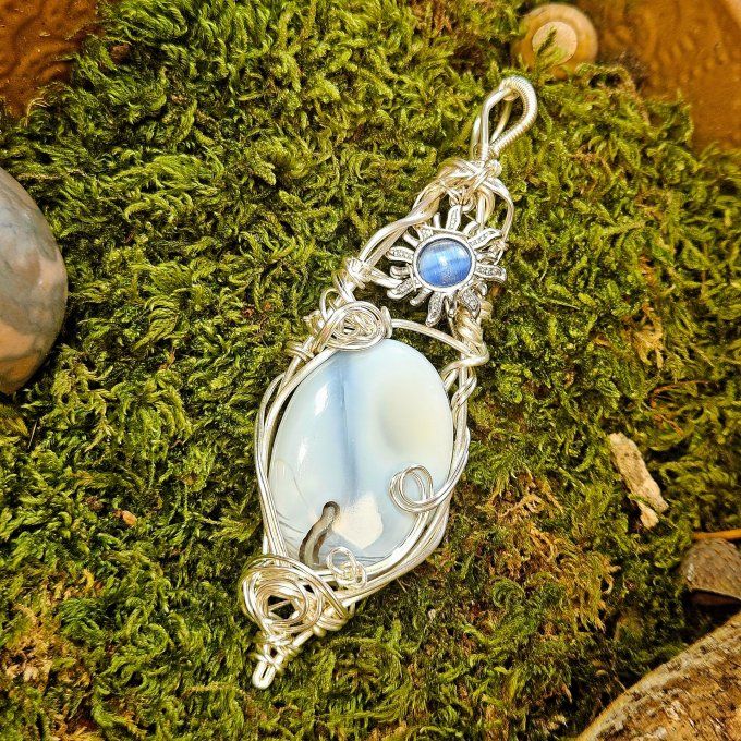 Amulette Opale Bleue Commune ✨