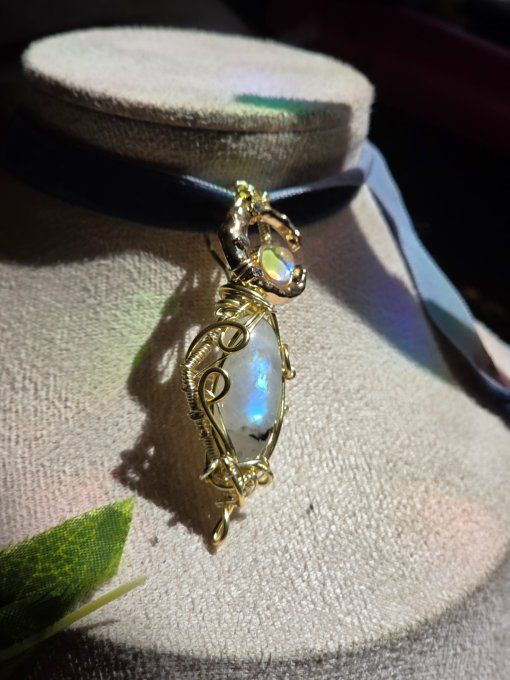 Eclat D'OR Pierre de lune- Protection Énergétique