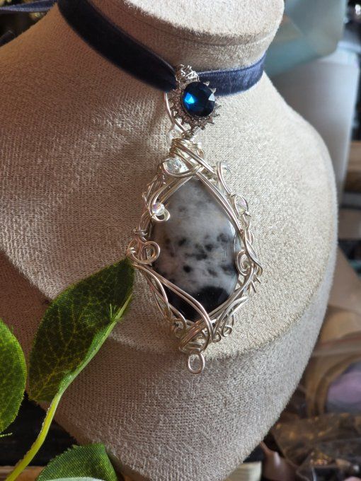 Légende white buffalo calcite 