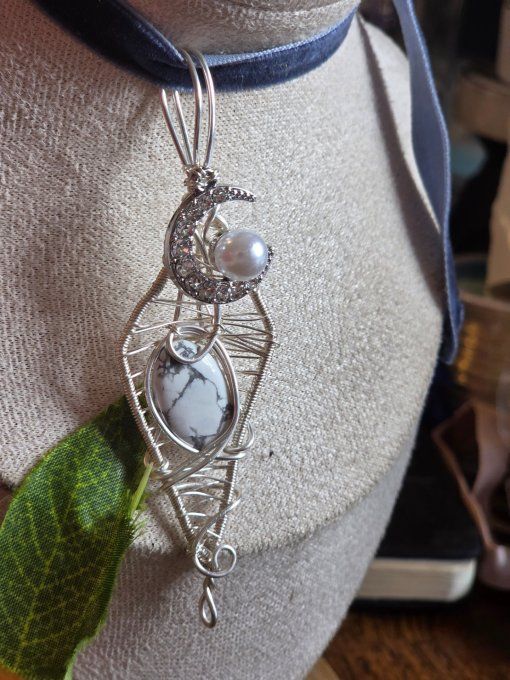 Eclat D'Argent Howlite – Calme Et Clarté Mentale  