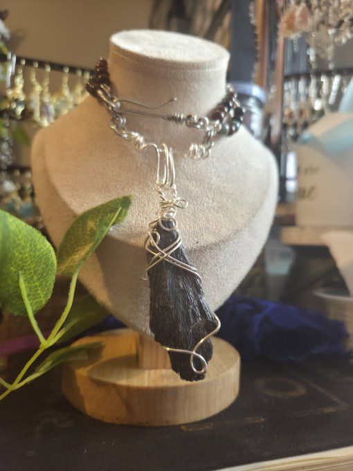 Choker Bea -Dysthene , Oeil D’Aigle et Obsidienne Acajou