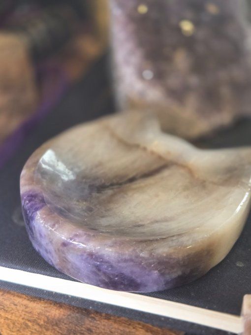 Soucoupe amethyste