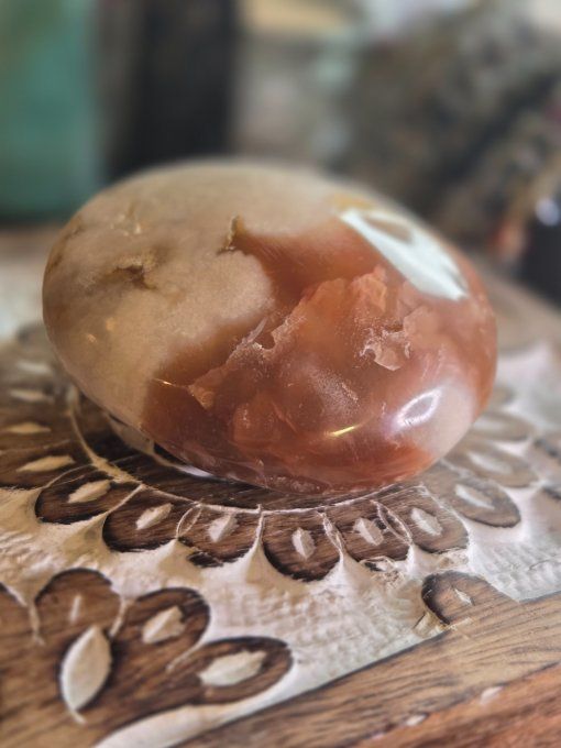 Galet agate de feu 60 mm