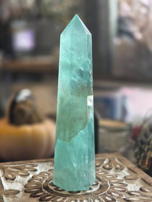 Obelisque fluorite verte 130 mm