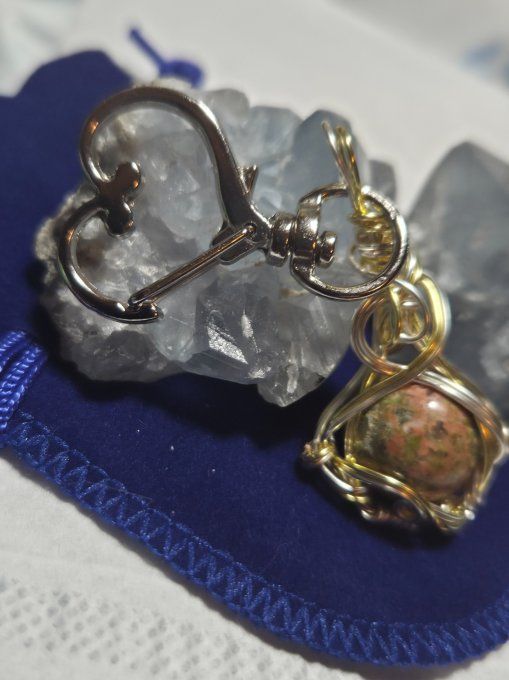 Porte clé Unakite – Énergie, Harmonie & Sérénité  .