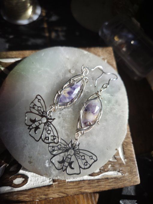 Boucle d'oreille -Tiffany 's Stone ✨