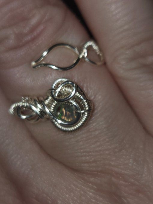 Bague opale noire ajustable -Créativité, Équilibre & Protection Émotionnelle  