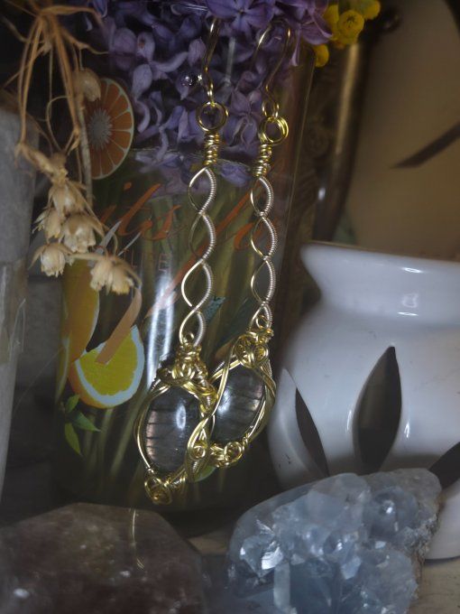 Boucle d’oreille labradorite -violet rose gold 