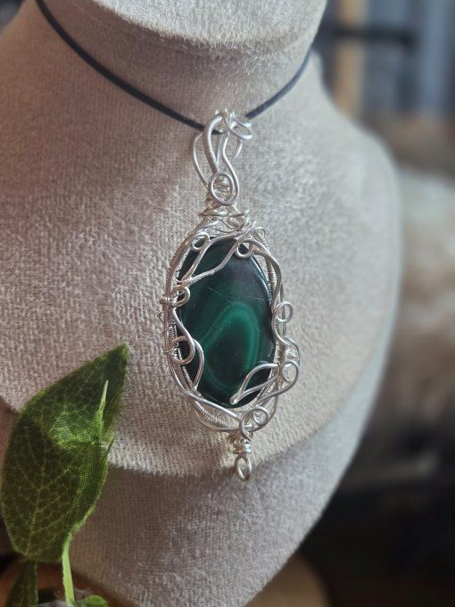 Pendentif  argent Malachite – Harmonie & Protection Du Cœur ☘️  