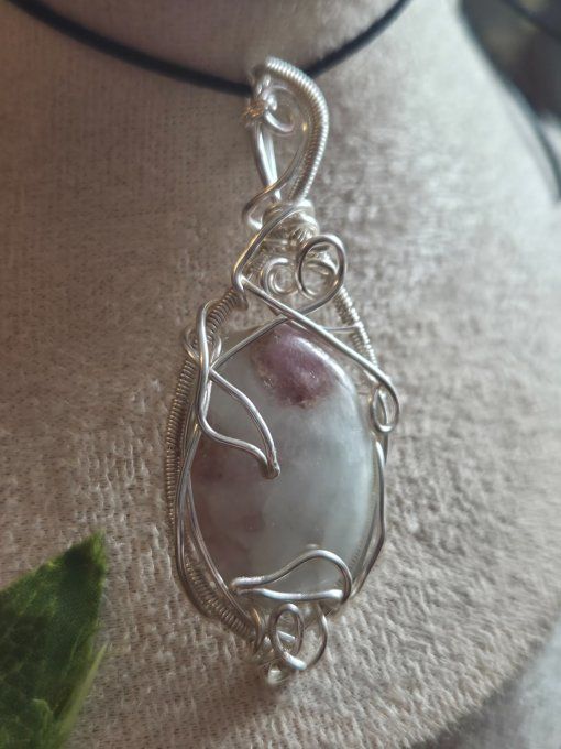 Amulette Tourmaline rose (Rubellite )✨Blessure Émotionnelle et Protection 