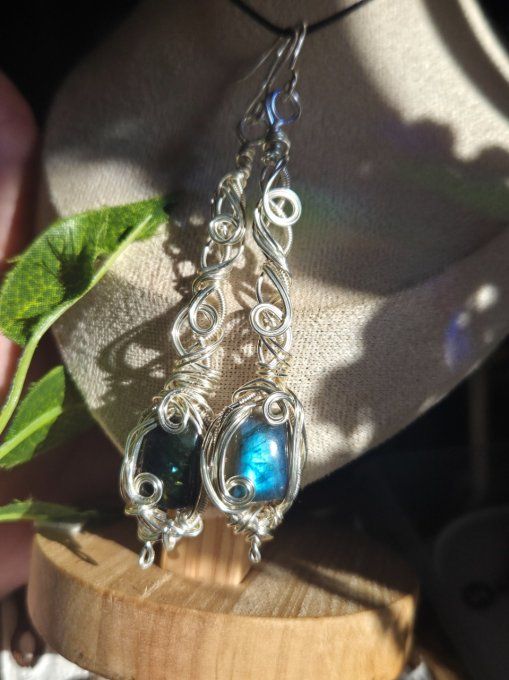 Boucle d’oreille labradorite 